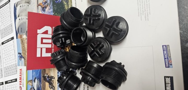 Whaly Outside threaded bung