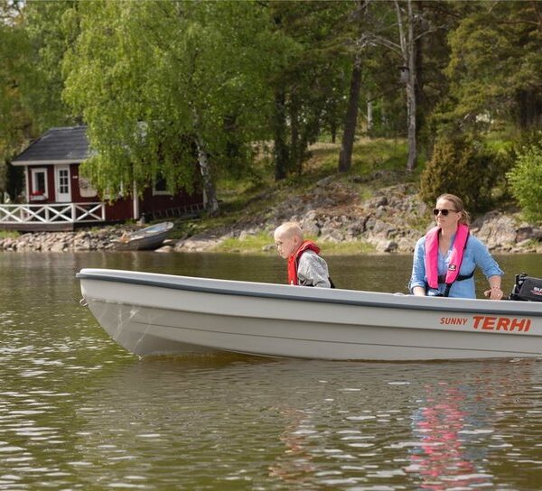 Terhi Boats Flood Marine Services YAMAHA Outboards Whaly Boats Terhi Boats Flood Marine Services YAMAHA Outboards Whaly Boats