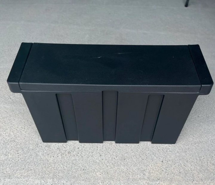 Whaly Bench (400-455)