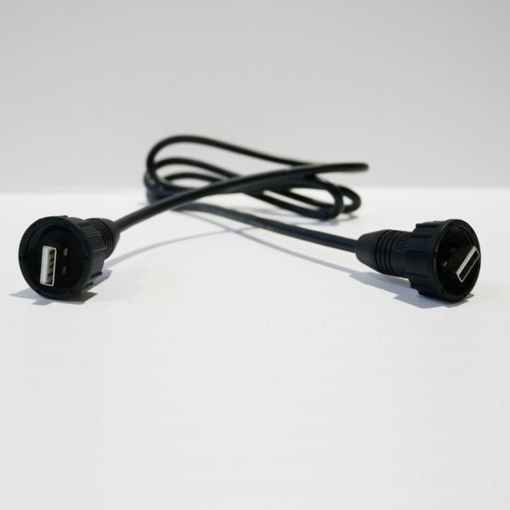 Q Experience Auxiliary Display USB A-A Cable - 1m